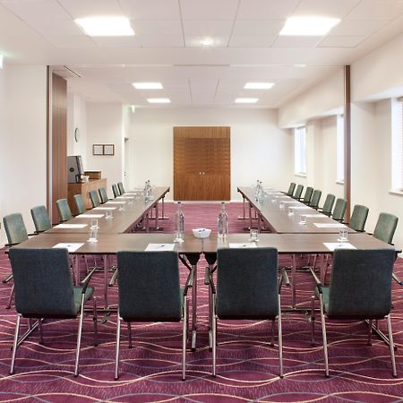 Holiday Inn Express Tamworth By Ihg Exterior foto
