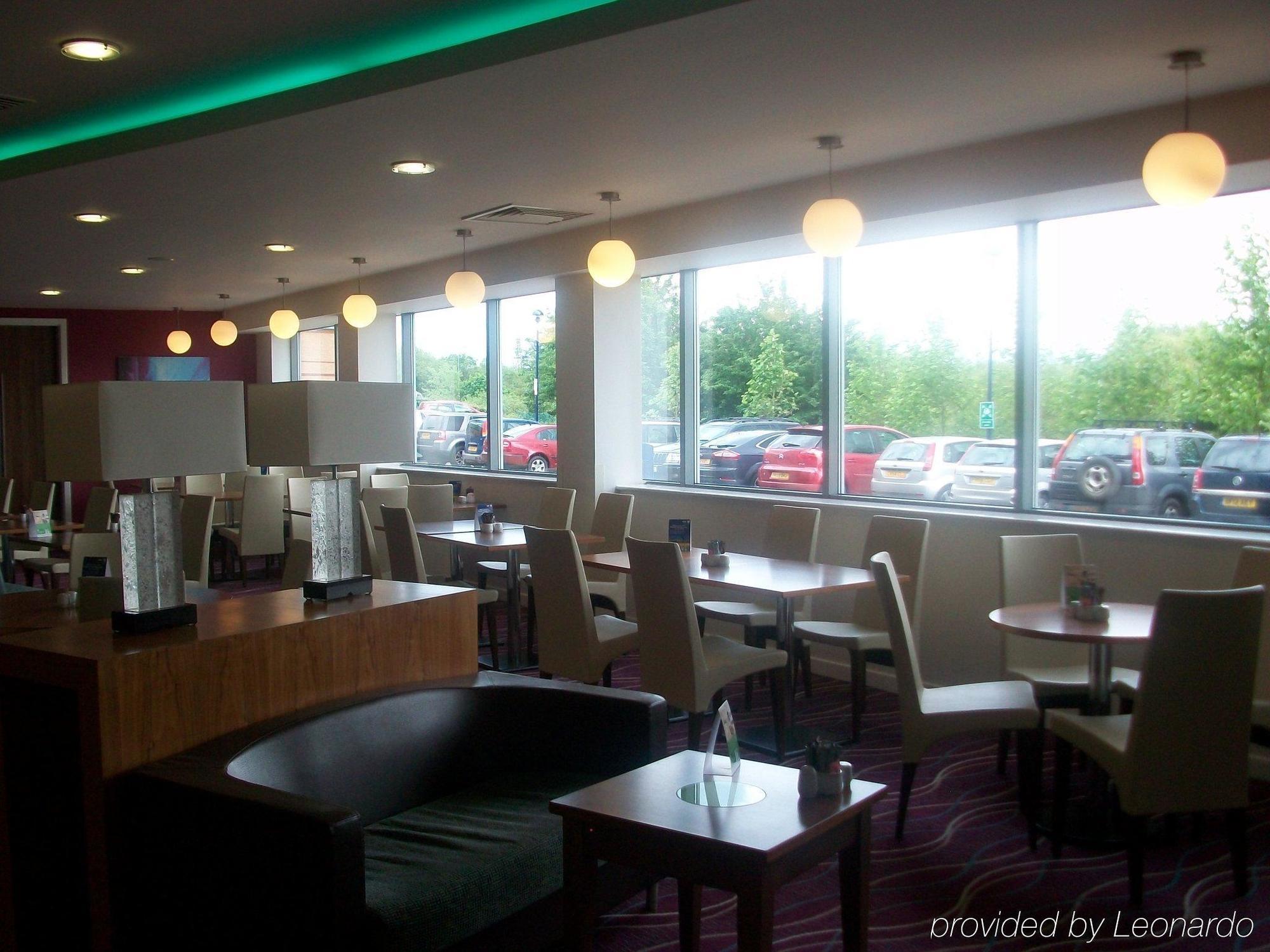 Holiday Inn Express Tamworth By Ihg Restaurante foto